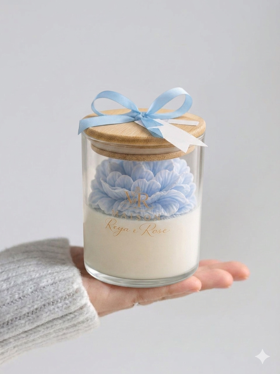 Luxury White Tea Vanilla Candle | Soy & Beeswax Blend | Wooden Wick | Natural Home Fragrance